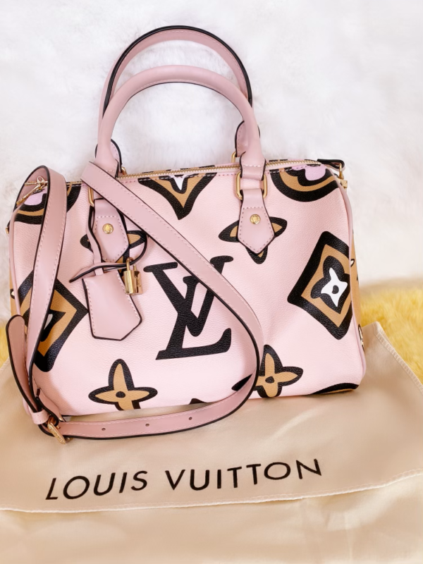 Louis Vuitton Bag Medium - Pink